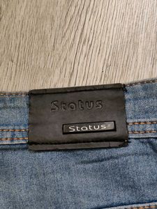 Ma2073 Status jeans waist 32 inches
