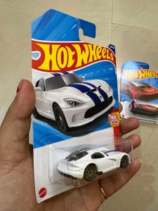 Hot Wheels Lamborghini &amp; Viper Set