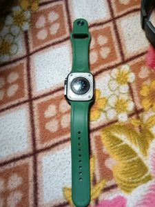 Green Smart Watch with charger