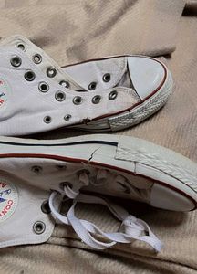 canvas shoes