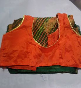 Green Saree With Orange Contrast Blouse
