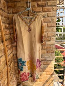 Floral Embroidered Kurta