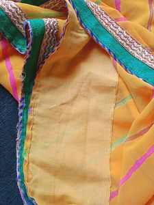 Lahriya Saree