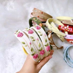 Floral Embroidered Headband.