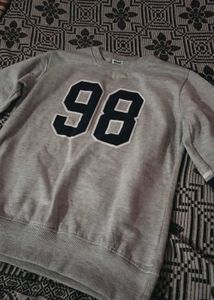 Grey Sweatshirt with '98'