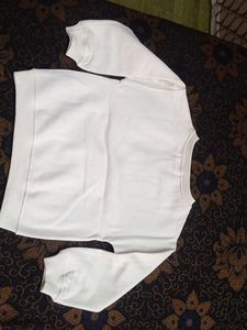 Stylish White Graphic Sweatshirt