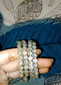 Sparkling Bangle Set