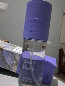 Aqualogica Vanilla Perfume Body Mist