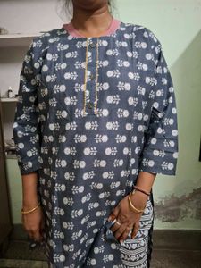 Floral Print Kurti Wth Pant- Elegant &amp; Comfortable