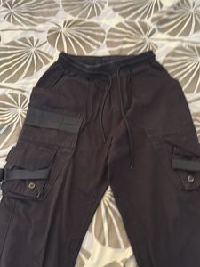 Black Jogger ( Trap, M Size)