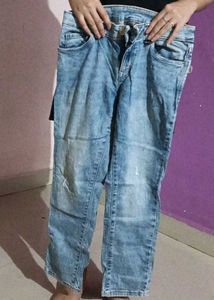 Stylish Light Wash Jeans