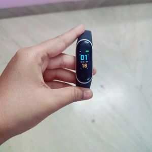 Digital Watch With Colour Changeable Straps