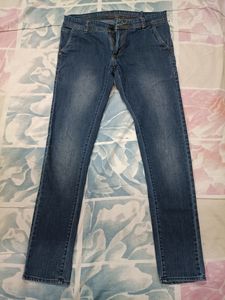Men's Dark Blue Low-Rise Slim Fit Jeans