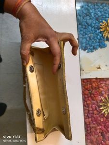 Clutch With Stone Work