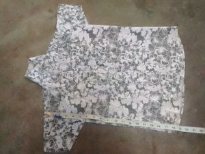 Floral Print Ruffle Crop Top
