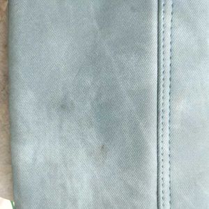 blue-grey slingbag ✧