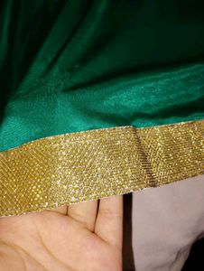 Long Shimmery Gown😍