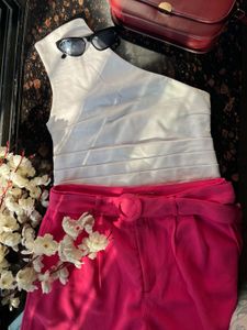 Authentic Zara one off shoulder top