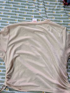 Trendy &#39;NOW&#39; Ruched URBANIC Tee