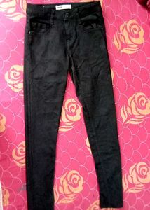 MAX Black Jeans - Size?