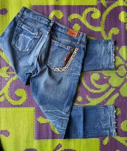 Girls Jeans 100% Original Size 30