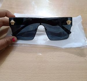 VERSACE Luxury Brand New Sunglasses 🕶️😎