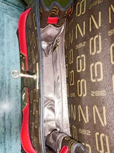 Brown 🤎 Slingbag With Removable Strap