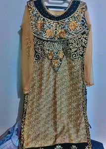 Embroidered Kurta Set
