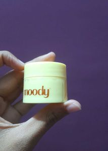 Moody Lip Scrub