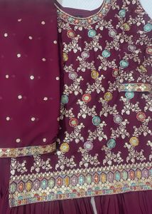 Elegant Maroon Kurta Set
