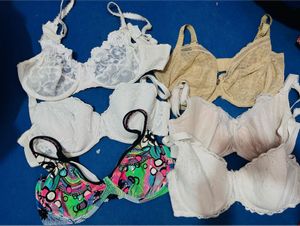 38/40 Bra Bundle B16