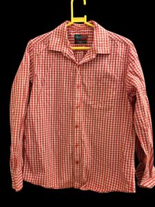 ❤️ Peter England Red Checkered Button-Down ❤️