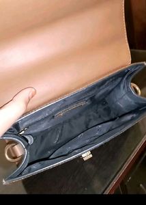 Forever Glam Trendy Handbag 👜