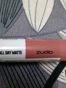 dusty pink N-02 lipstick
