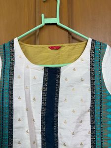 Elegant Yellow &amp; White Kurti