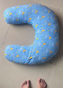 BabyHug Feeding Pillow
