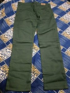 Olive Green Straight Fit Pants very high product