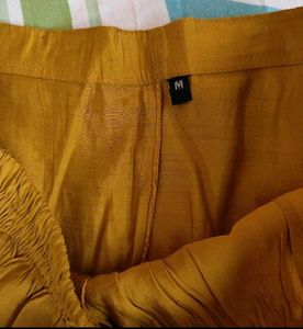 Naira Cut Kurta And Odhani Set