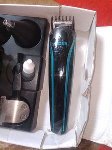 Nova Men's Grooming Kit