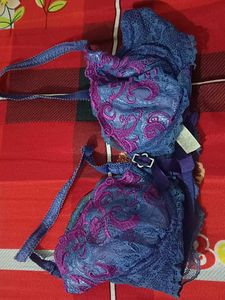 Elegant Lace Trim Bra - Size Unknown 34 to 36