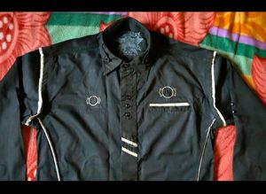 Black Shirt 🖤🖤 Medium Size