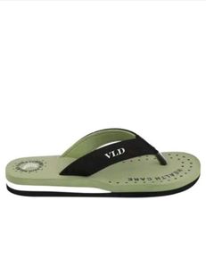 attractive flip-flops and slipper