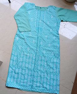 Mint Kurta XL size