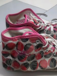 Casual Shoes