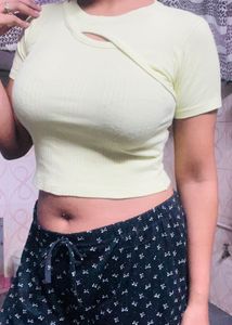 Crop Top😍