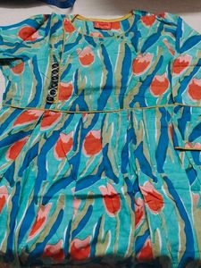 Floral Print Tunic Top