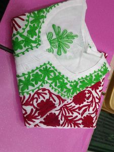 Lakhnawi Kurti