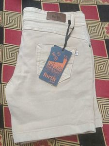Classic Beige Shorts