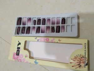Press-On Nails Bundle