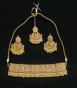 Set Of Golden Jewellery